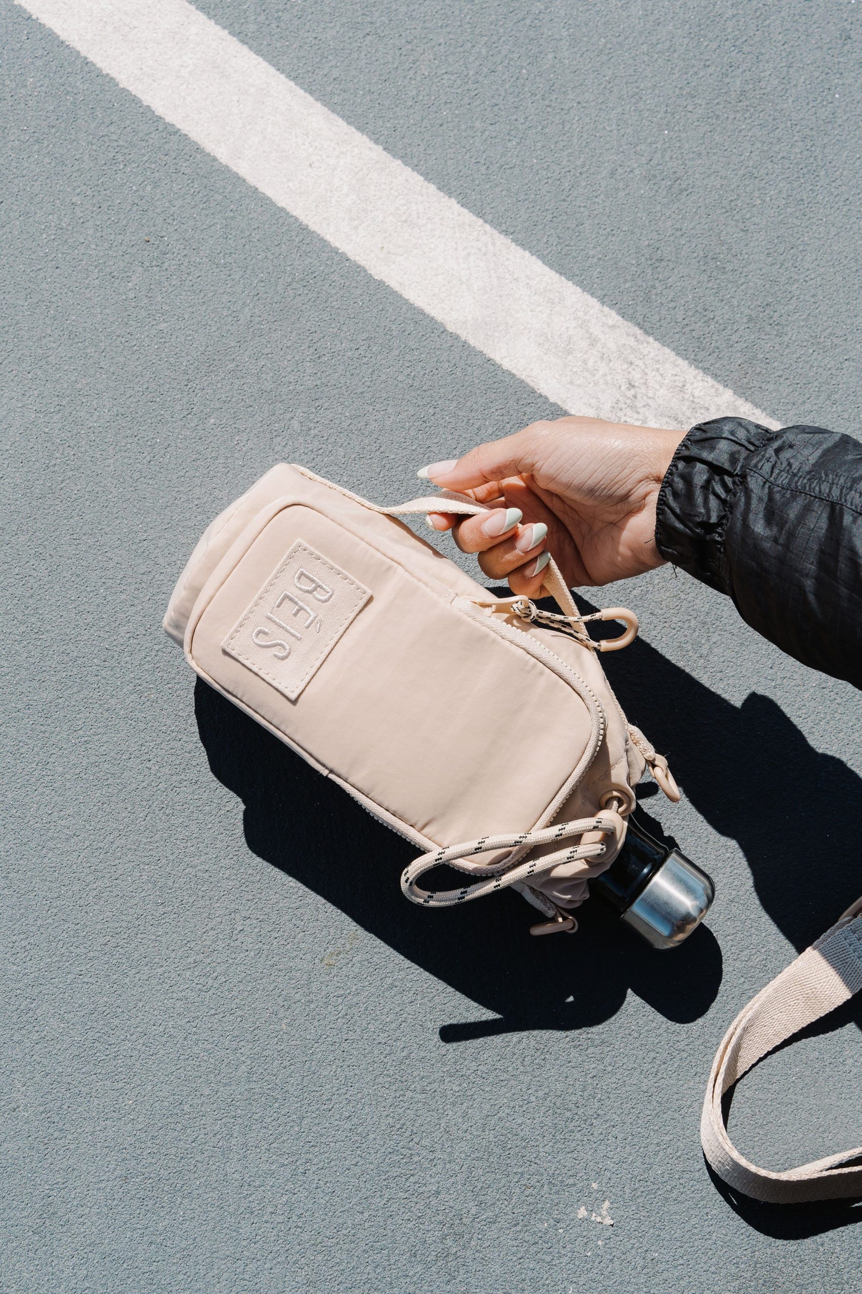 Resale The Water Bottle Sling in Beige - Image 6