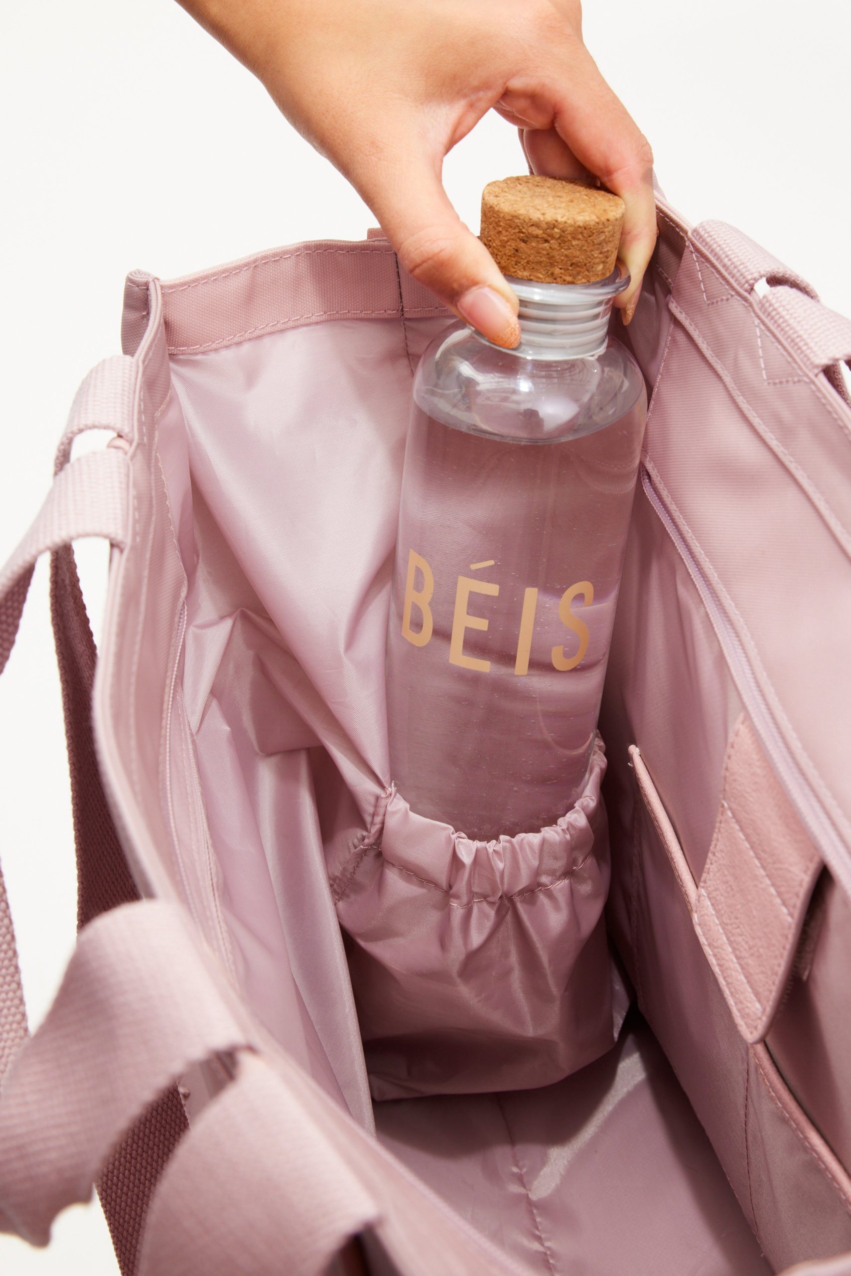 Resale The East To West Tote in Atlas Pink - Image 8