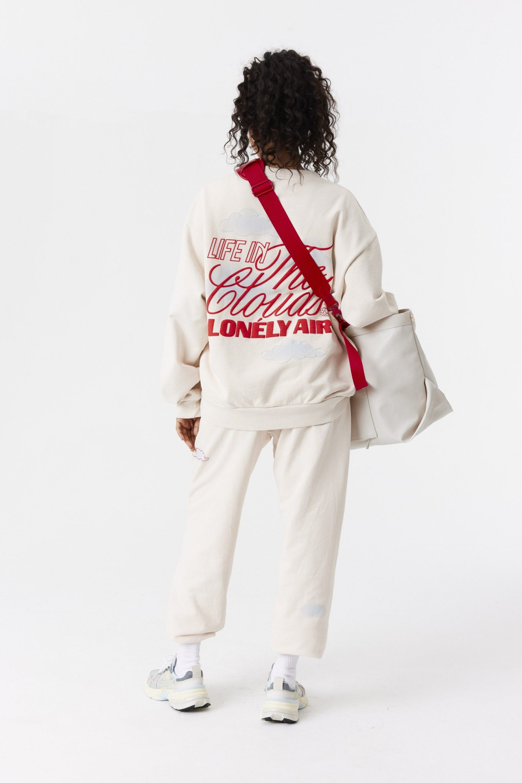 Resale The Travel Tote in Ghost White - Image 15
