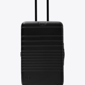 The Medium Check-In Roller in All Black