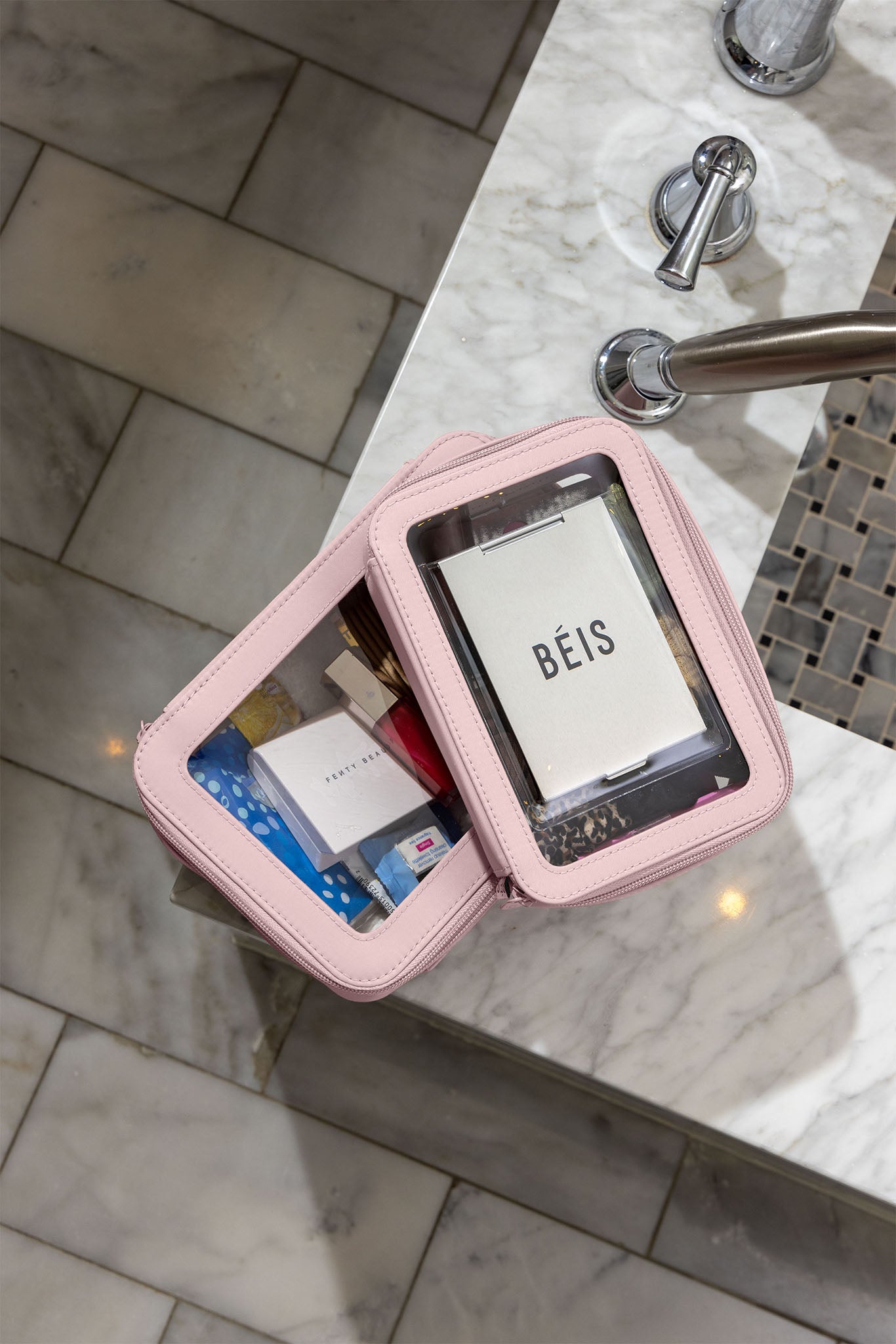 Resale The In Flight Cosmetic Set in Atlas Pink - Image 5