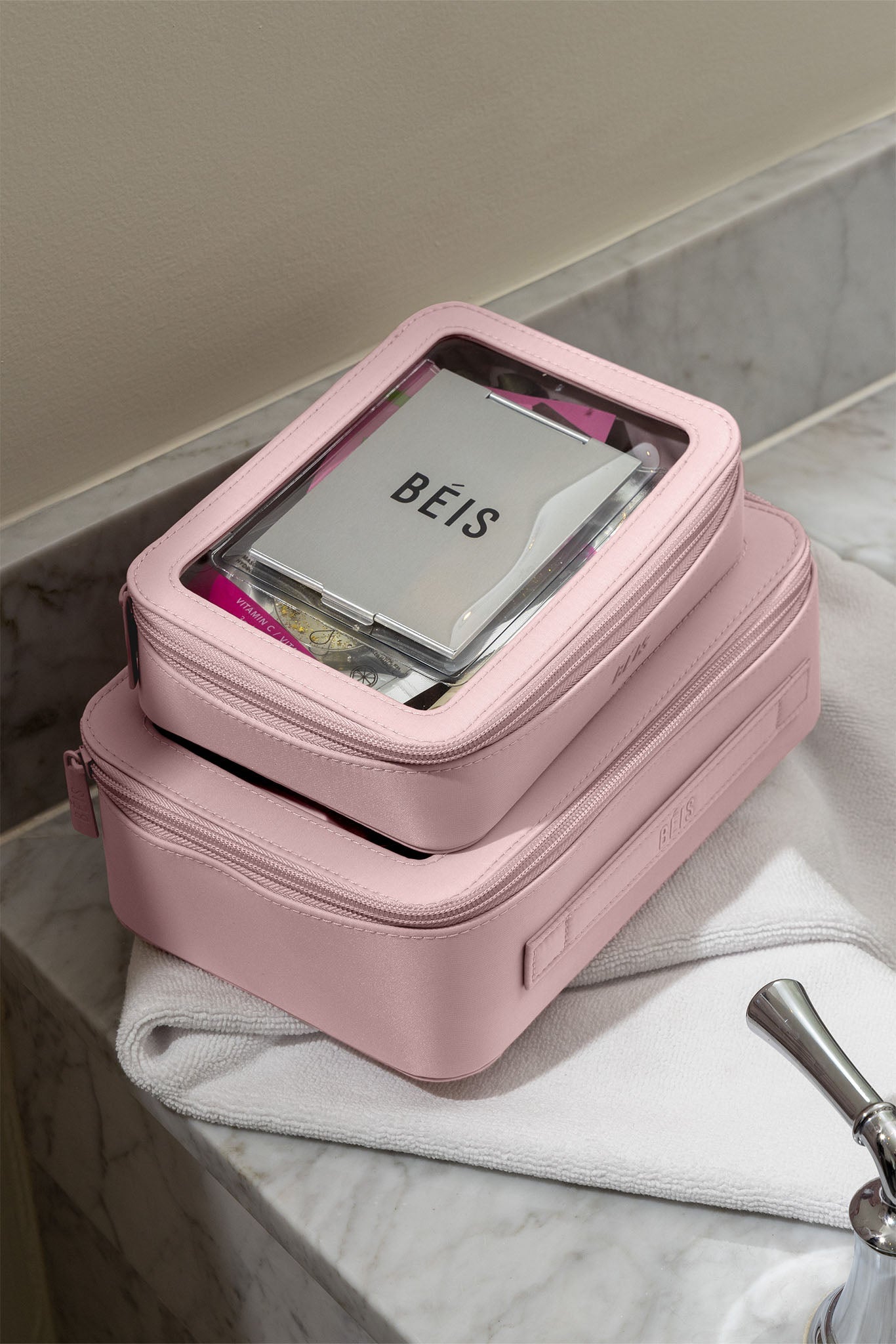 Resale The In Flight Cosmetic Set in Atlas Pink - Image 6