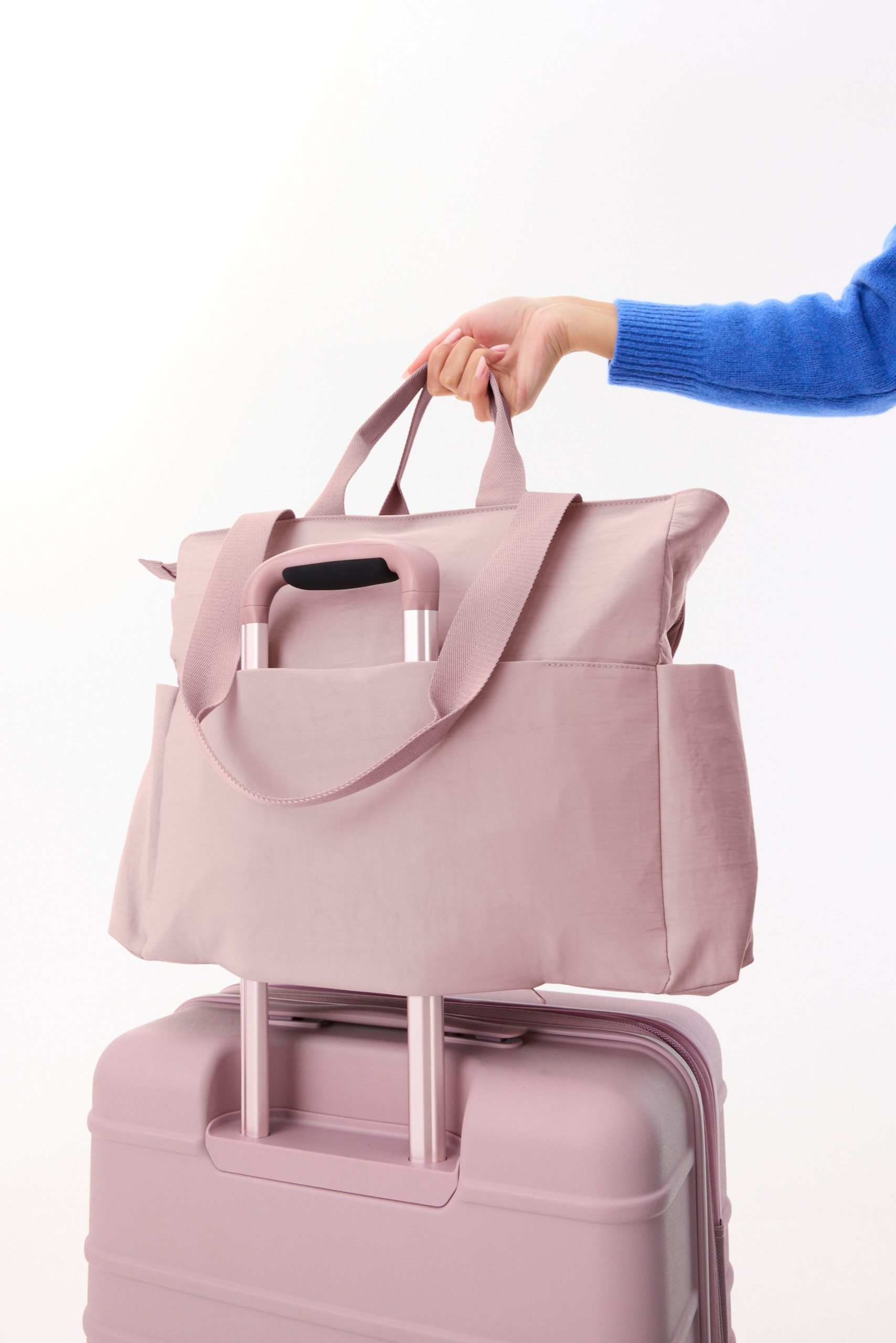Resale The Sport Carryall in Atlas Pink - Image 6