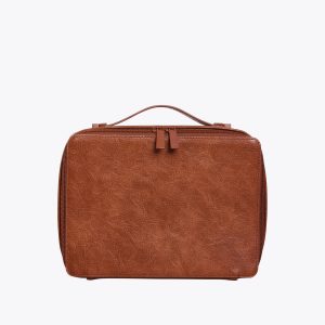 Resale The Cosmetic Case in Maple