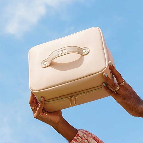 Resale The Hanging Cosmetic Case in Beige - Image 8
