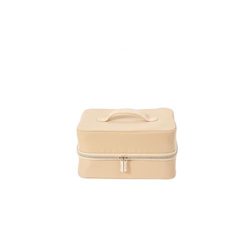 Resale The Hanging Cosmetic Case in Beige - Image 9